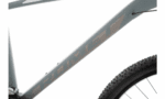 rower-gorski-romet-rambler-r94-2024-grafitowo-bialy