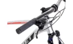 velosipeds-romet-rambler-r74-2025-silver-red-graphite (6)