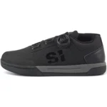 S1_Accel_BMX_Race_Shoes_Black_04_1800x1800